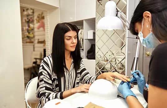 Nail Extensions in Dubai